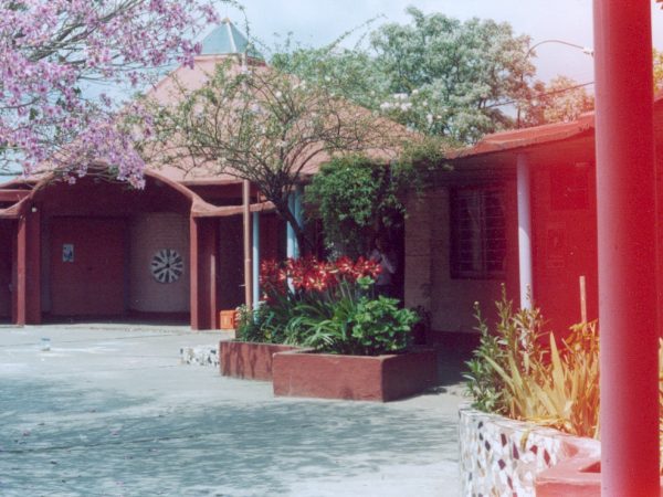 ENTRANDO POR LA GALERIA 2